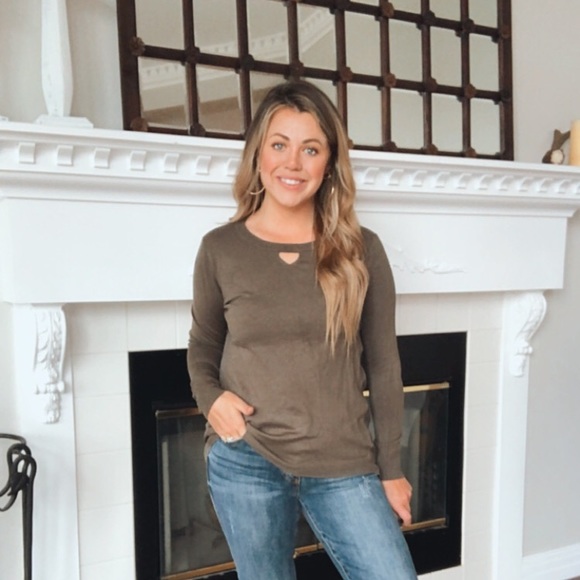 ONE A Anthropologie Green Cut Out Pullover S - Picture 1 of 9